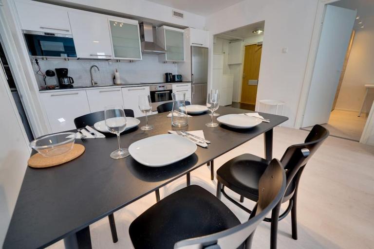 Upea kolmio+sauna parhaalla paikalla! - B&B Tampere