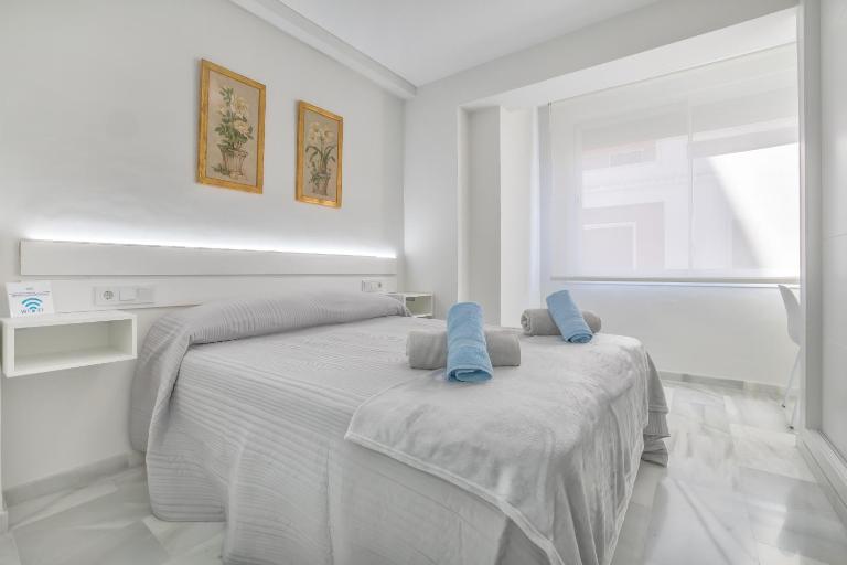 Apartamentos Haranas, parking incluido - B&B Córdoba