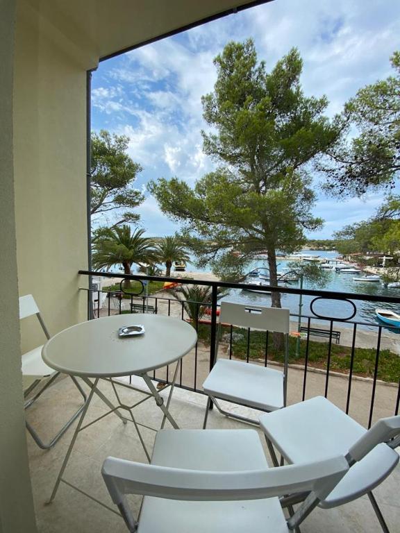 Rainbow apartments - Ferienwohnung Lovište
