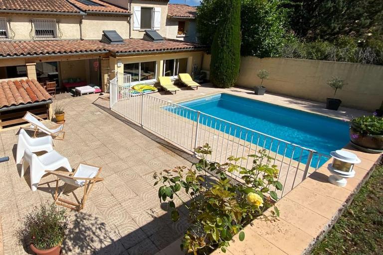 Maison de famille (piscine, jacuzzi et sauna) - B&B Quillan