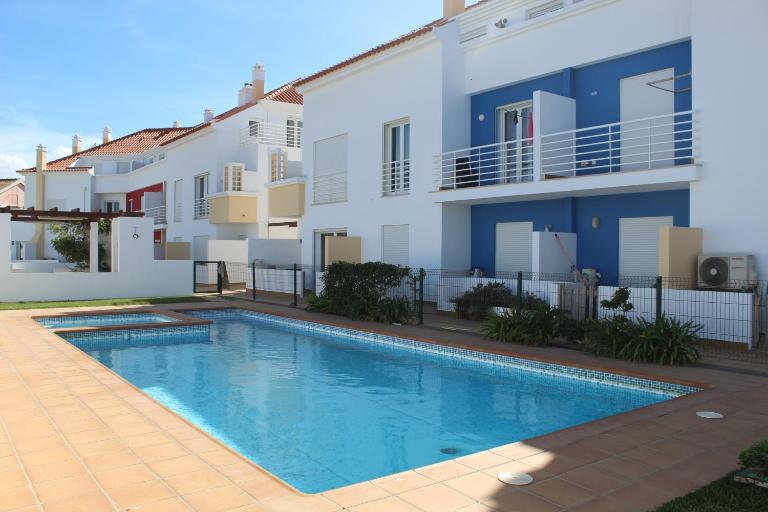 Carlota House - Baleal - Bed and Breakfast Baleal