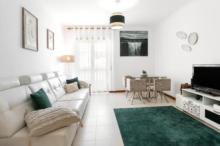 Nazaré Modern Flat - B&B Nazaré