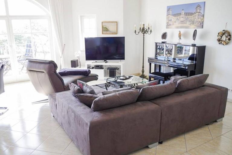 Penthouse App11 - Strandpromenade Meerblick, Infrarotsauna, Strandkorb saisonal - B&B Ostseebad Binz