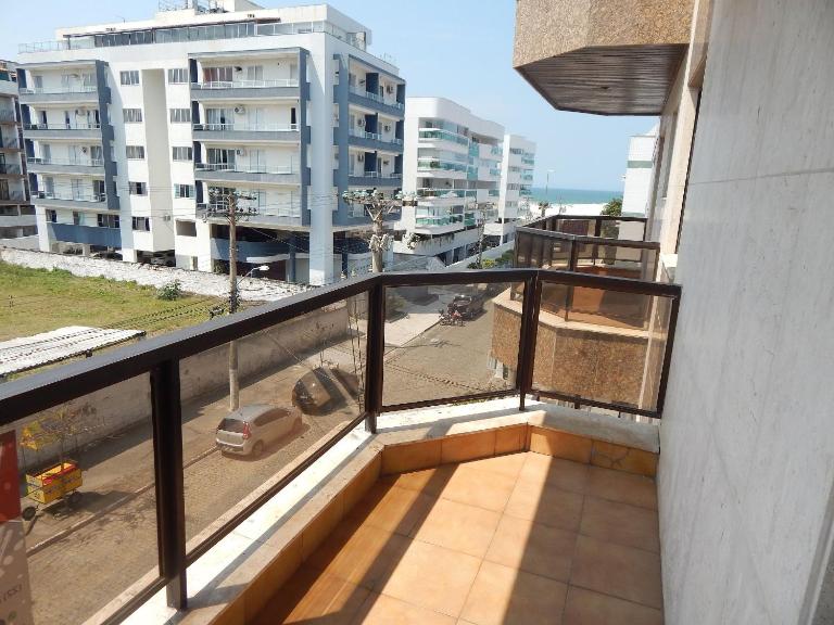 Apto 3 Quartos Quadra da Praia do Forte c/ vista - B&B Cabo Frio