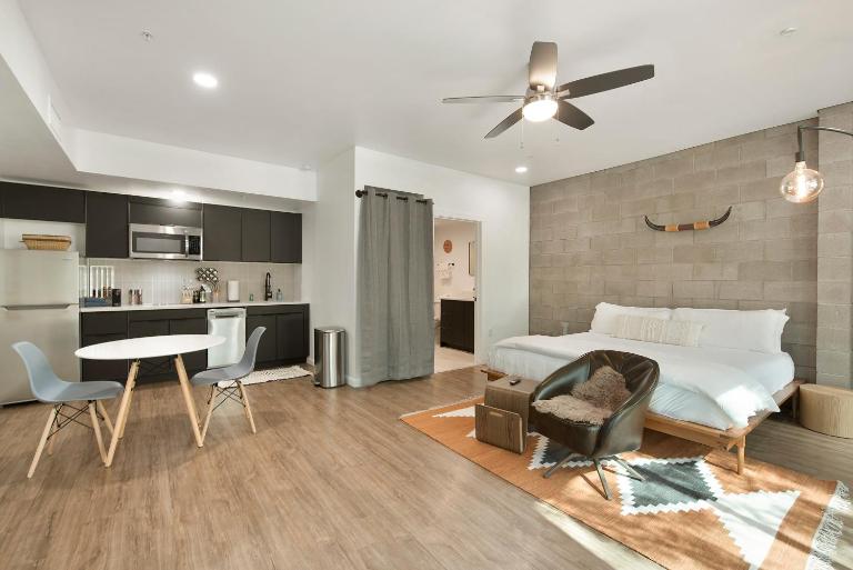 Tempe Lofty Studios - B&B Tempe