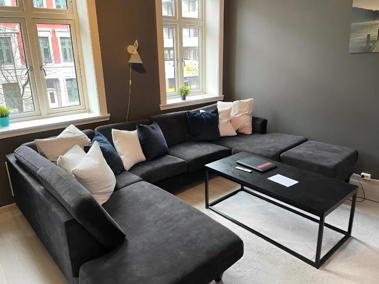 4 bedroom flat in the heart of Oslo - Bed and Breakfast Oslo