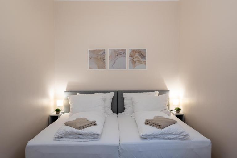 Spacious Prater Apartment l AC l Sleeps 4 - B&B Viena