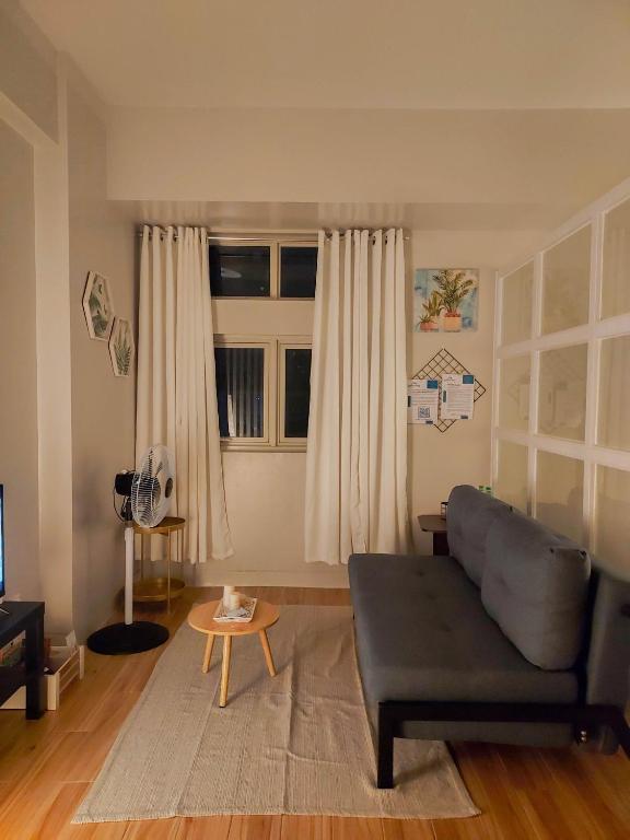 Serenity Suites: Your tranquil gateway! - B&B Biñan