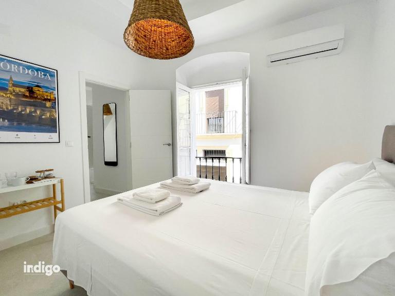 Casa Cristóbal Colón habitaciones con vistas a Semana Santa y Fiestas - B&B Ayamonte