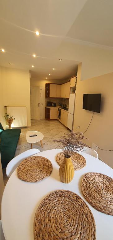 Corfu Studio - B&B Karyófyto
