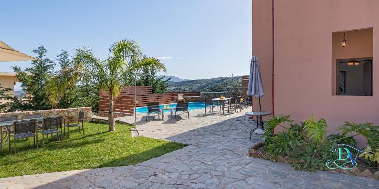 Apokoronas Views Villa - Bed and Breakfast Neo Chorio