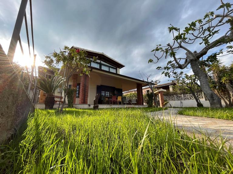 Villa Settimia a 50 mt dalla spiaggia! - Chambres d'hôtes Arbatax