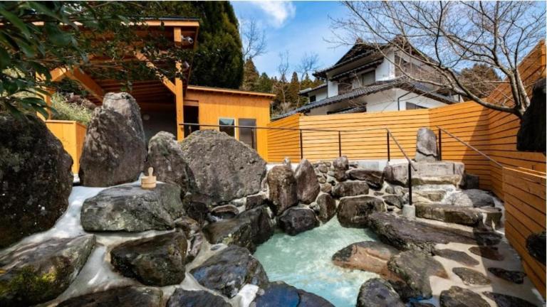 YUFUIN O-YADO YUKI ONSEN - Chambres d'hôtes Yufu