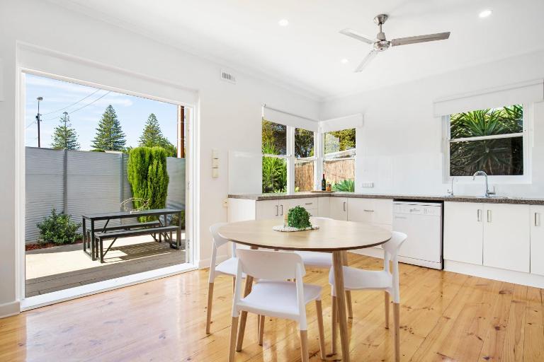 Relaxing 3BR Beachside Haven Grange - B&B Grange
