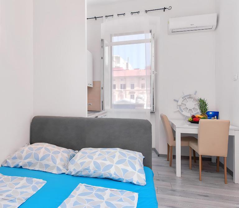 City Studio Market 5 - Rijeka rent - B&B Fiume