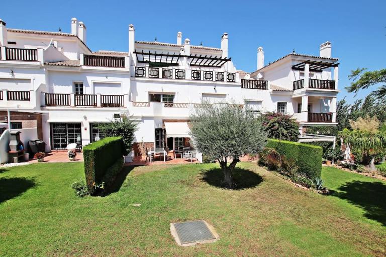 Ayma Casa Stier - B&B Alhaurín de la Torre