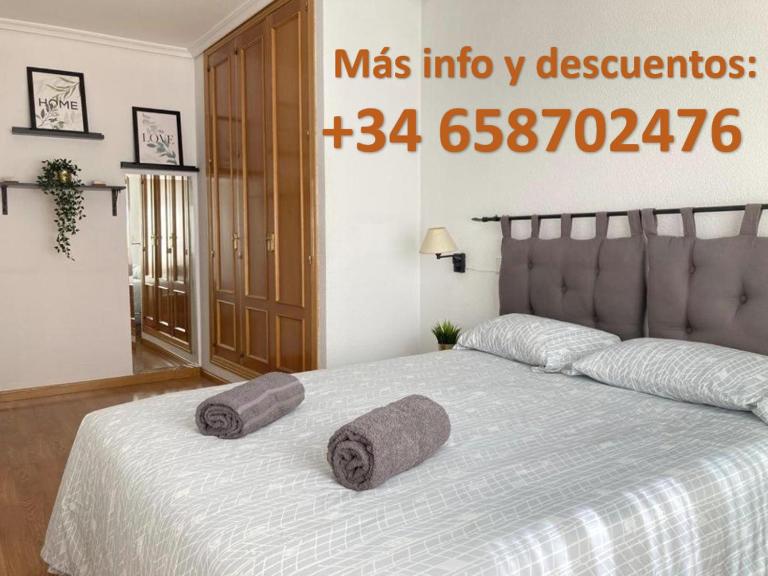Apartamento grande, 2 dormitorios, garaje gratis - Chambres d'hôtes Madrid