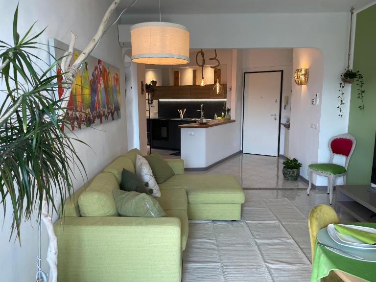Appartamento Sapore di mare - Bed and Breakfast Pietra Ligure