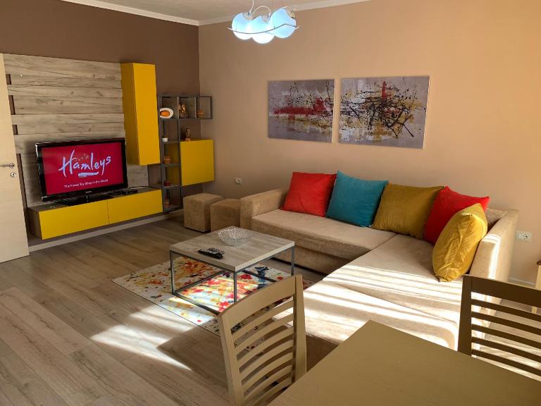 Aldo's apartment durres - B&B Durrës