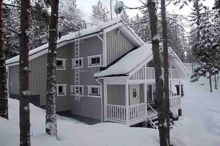 Villa Hyppykallio, LaatuLomat - Ferienwohnung Juva