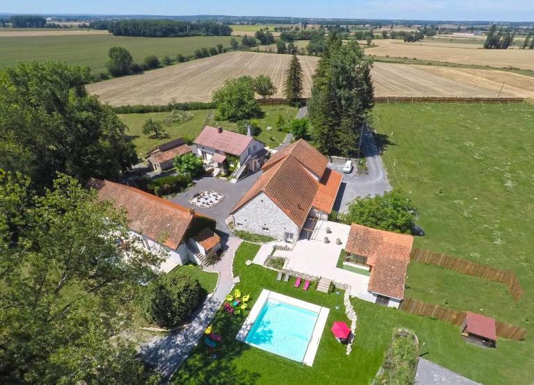 L'Anagramme, chambres, table d'hôtes et gîte pour adultes, naturistes ou non ! - B&B Cindré