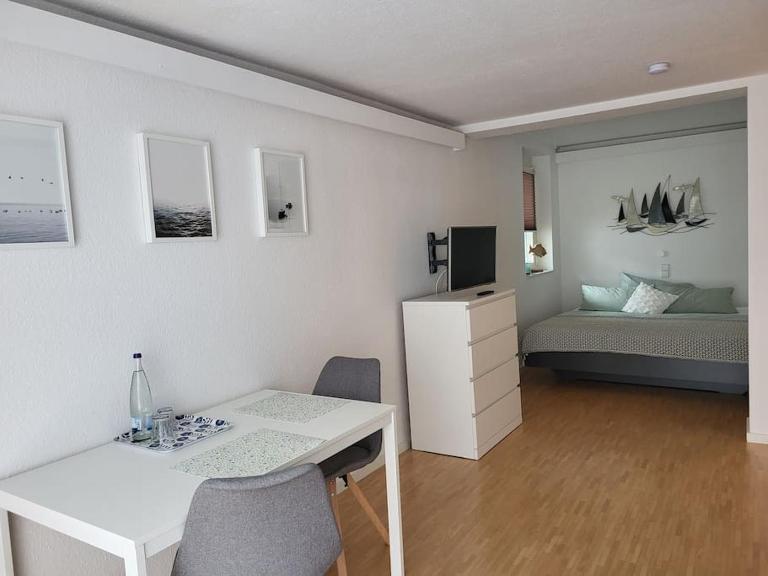Appartement Claudia - Bed and Breakfast Hagnau