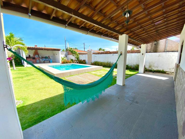 Casa Cantinho de Arembepe - Linda casa com piscina no litoral norte da Bahia - Ferienwohnung Camaçari