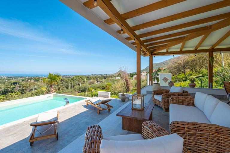 Villa Bellacosa con Piscina Privata vista mare - Bed and Breakfast Castellammare del Golfo