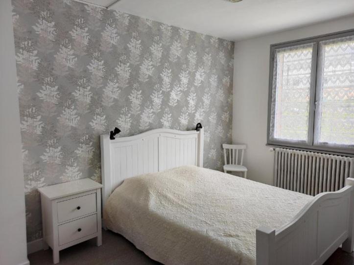 Tulipe, appartement 5 personnes, entre Sancy et Volcans d'Auvergne - Ferienwohnung Orcival