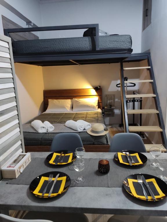 ISMINI STUDIOS - Bed and Breakfast Menídi