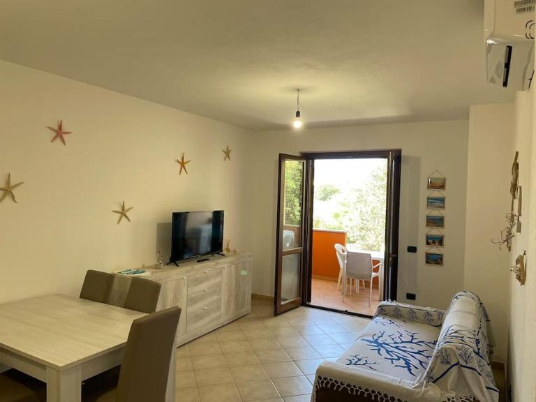 Appartamento incantevole 4 posti letto con piscina idromassaggio - B&B Valledoria