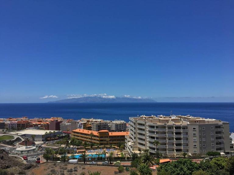 2 BD Apartment with stunning view - Ferienwohnung Puerto de Santiago