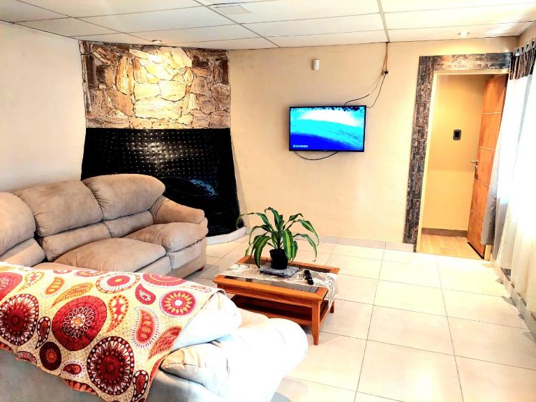 Departamento familiar interno cercano a la ruta 40 - Ferienwohnung Malargüe