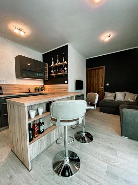 Syrah Wellness Apartman Siófok - Chambres d'hôtes Siófok