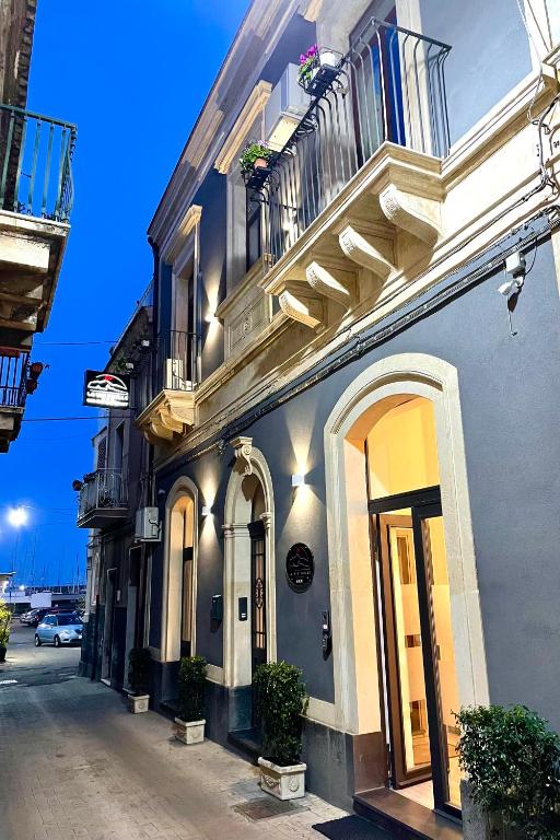 La Vie Fuille Bed and Breakfast - B&B Riposto