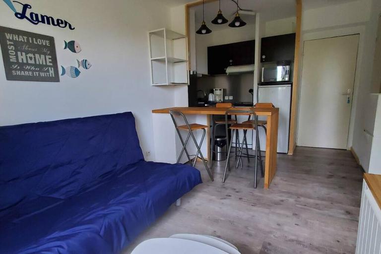 appartement dans résidence avec piscine - B&B La Londe-les-Maures