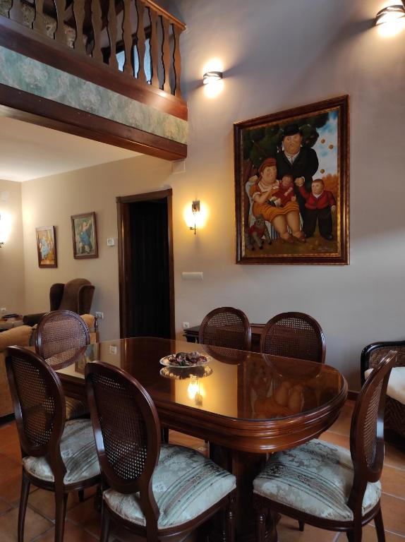 Casa Felisa Pirineo Aragonés - B&B Santa Eulalia de Gállego
