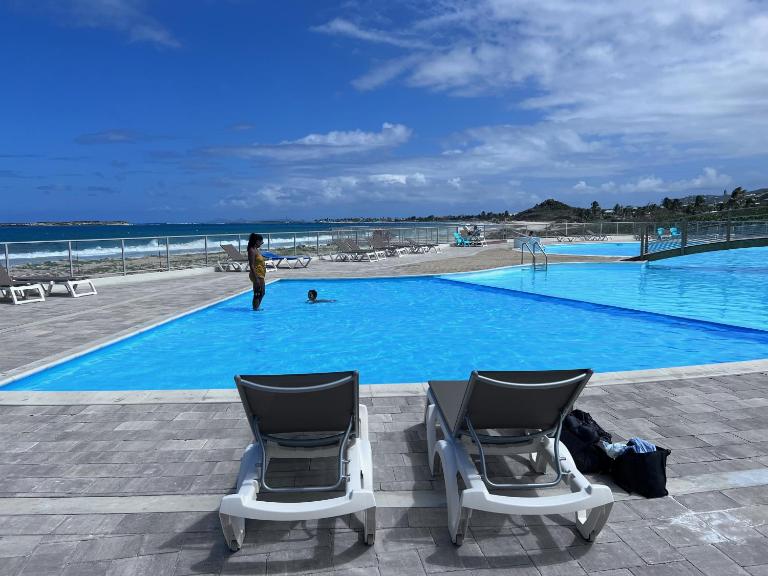 Studio Tortola Orient Bay VUE MER - B&B Cul-de-Sac