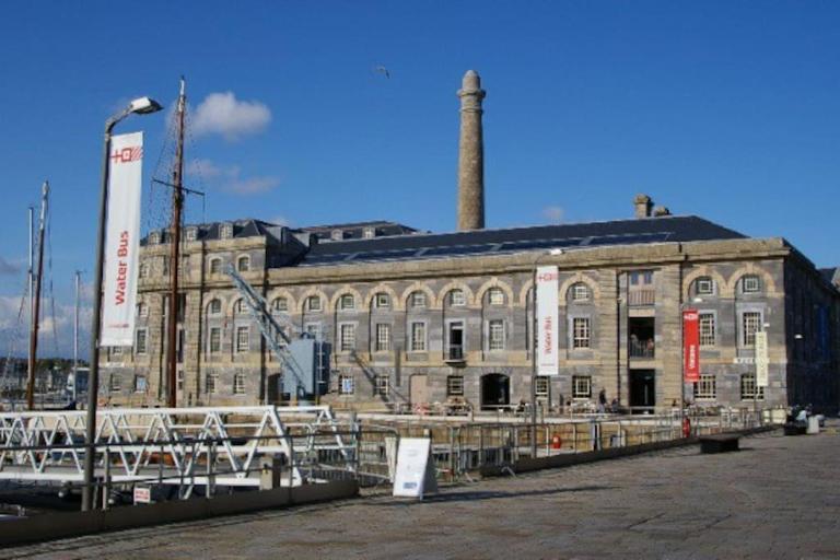 Royal William Yard. High Spec Apt. - B&B Plymouth