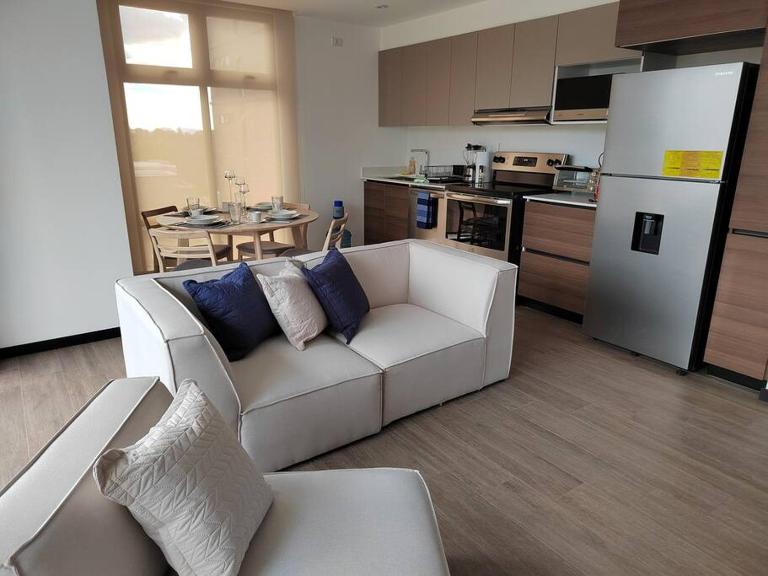 Hermoso apartamento nuevo en zona 10! - Ferienwohnung Guatemala-Stadt