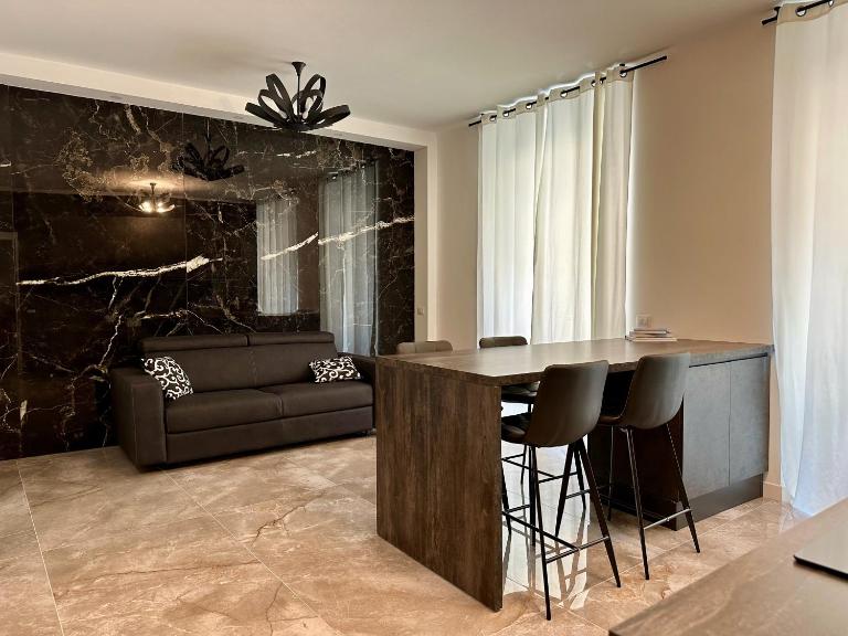 Magic Place Bergamo - Classy Apartment - City Center - Chambres d'hôtes Bergame