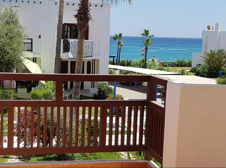 Excelent Chalet Triplex in Kasr Rimal-Kabila Tetouan - Chambres d'hôtes Mdiq