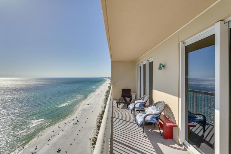 Gulf Coast Getaway w/ Balcony & Resort Amenities! - Chambres d'hôtes Panama City Beach