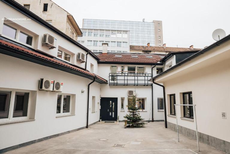Apartment Center - Kersnikova - B&B Ljubljana
