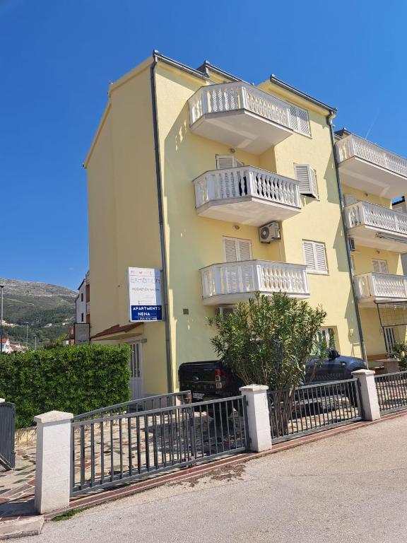 Apartments Nena - B&B Podstrana