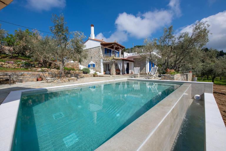 Villa Marouda - Chambres d'hôtes Glóssa