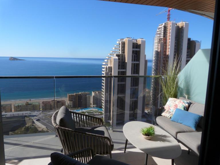 Sunset Waves Modern Apartment 200m From The Beach - Ferienwohnung Benidorm