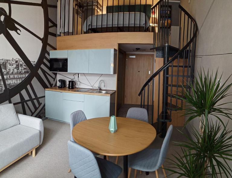 Wroclove Airport Loft - Chambres d'hôtes Wrocław