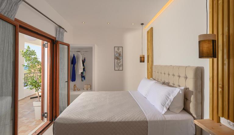 Auster House Santorini - B&B Kamari
