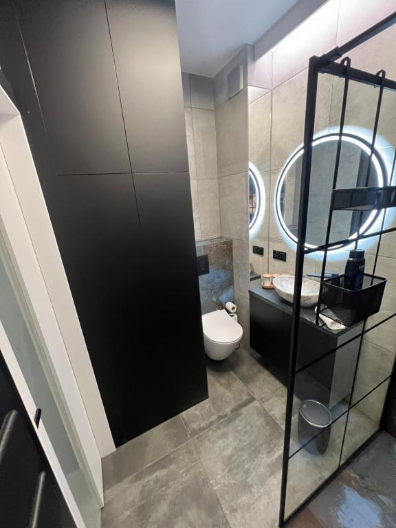 Black Horse 24h zameldowanie - B&B Gdynia